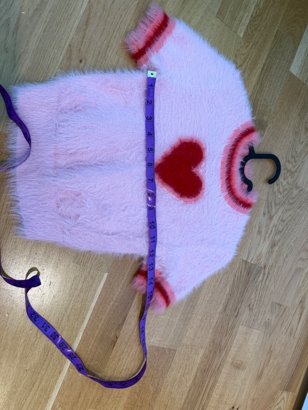 Kimchi Blue Urban Outfitters Fuzzy Heart Sweater Pink Red Crop Top XS - Picture 4 of 6